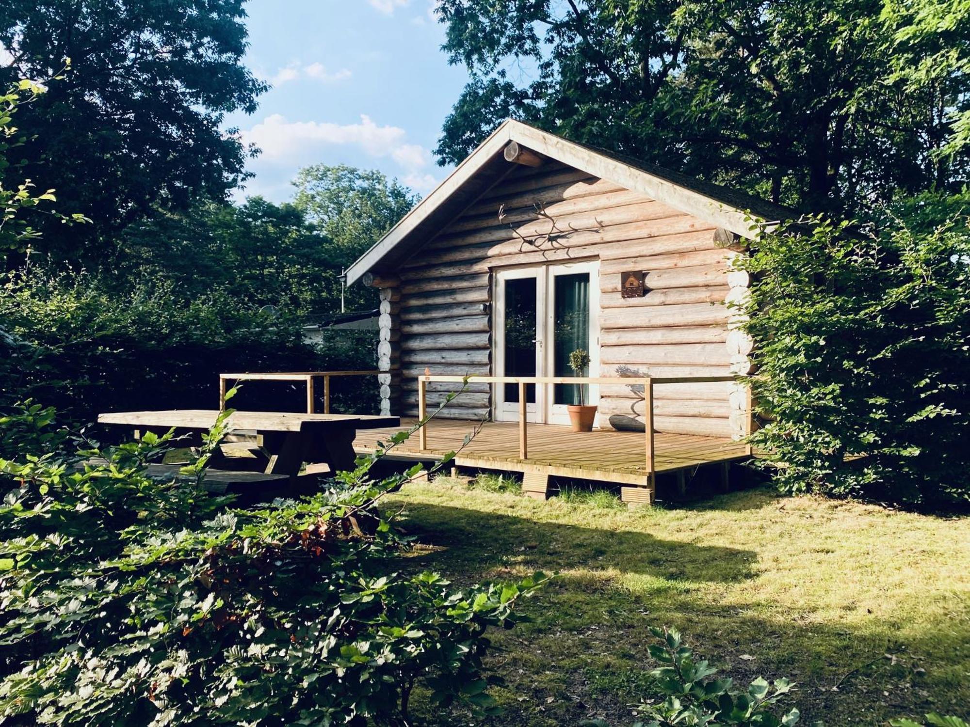 Knus Boomstamhuisje Op De Schatberg - Nabij Toverland Sevenum Ngoại thất bức ảnh
